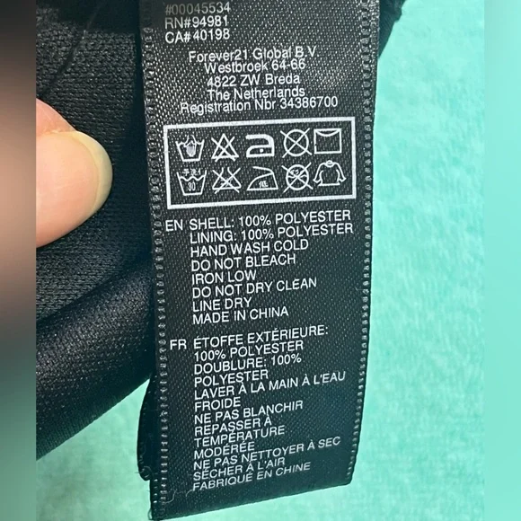 S LBD Sheath straight to gathered see-thru hem. Sleeveless Top - Picture 7 of 10